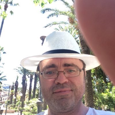 Once upon a time the best UK Based US racing tipster, sometimes good & sometimes not so good. Now just accepting I’m cool. Occasional contributor to @Attheraces