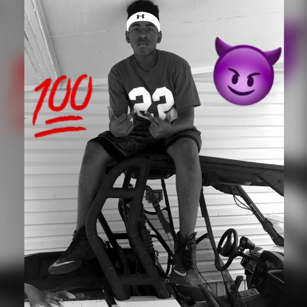 Countrybany's profile picture. Rap artist🎤🔛🔝🔜