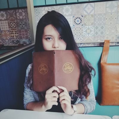 JanelleSyuen's profile picture. L.I.F.E