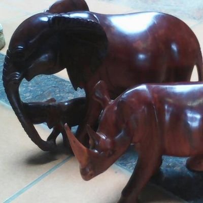 52811b2e38f140a's profile picture. I love football,fashion& i am a member of the HEART OF AFRICA FOUNDATION, we raise awareness of different cultures both in Scotland&Africa 😍