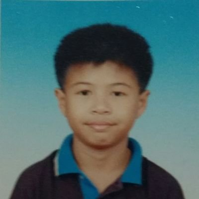 90's kid only not your average millennial. self reminder incase i lose sight : i need to master chinese language , photography & photoshop.