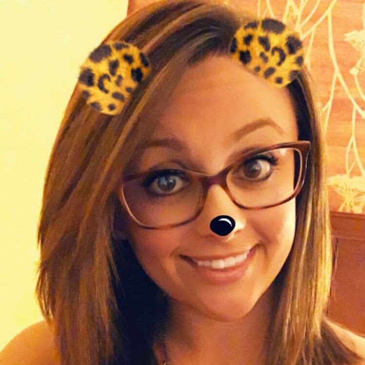 Engaged to my best friend 💍 1st Grade Teacher🍎AXΩ Alumni 🎀Steelers 💛🖤🏈 Hunt Life 🦌 Disney Obsessed 👑 County Music Lover🎧