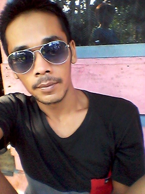 AldiFai09721178's profile picture. Musik