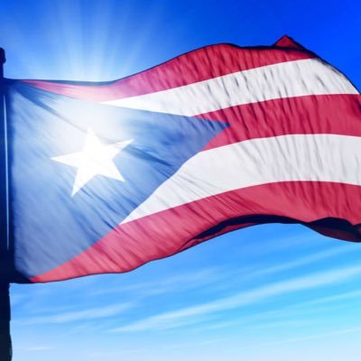 Proud Puerto Rican. Advocate for social justice all over the world, particularly in the US and Puerto Rico. Writer. Music lover. 🇵🇷🎼