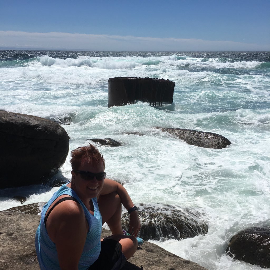 cavelld's profile picture. Flung outta space.