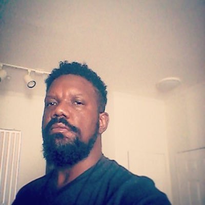 The_Farmer_Ant's profile picture. I write stuff and create worlds.