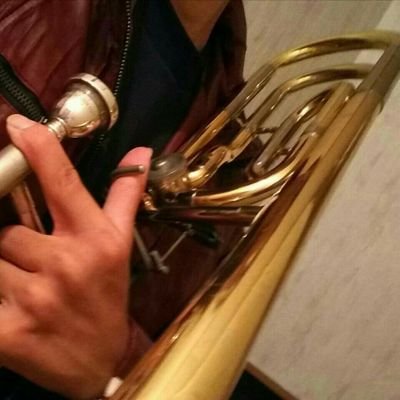 The Blue Collars'31  / /  jazz /  Bass.Trombone
Favorite ... entertainment /  theater  /  cinema
Instagram  ...  https://t.co/Y2TQxcCx2b