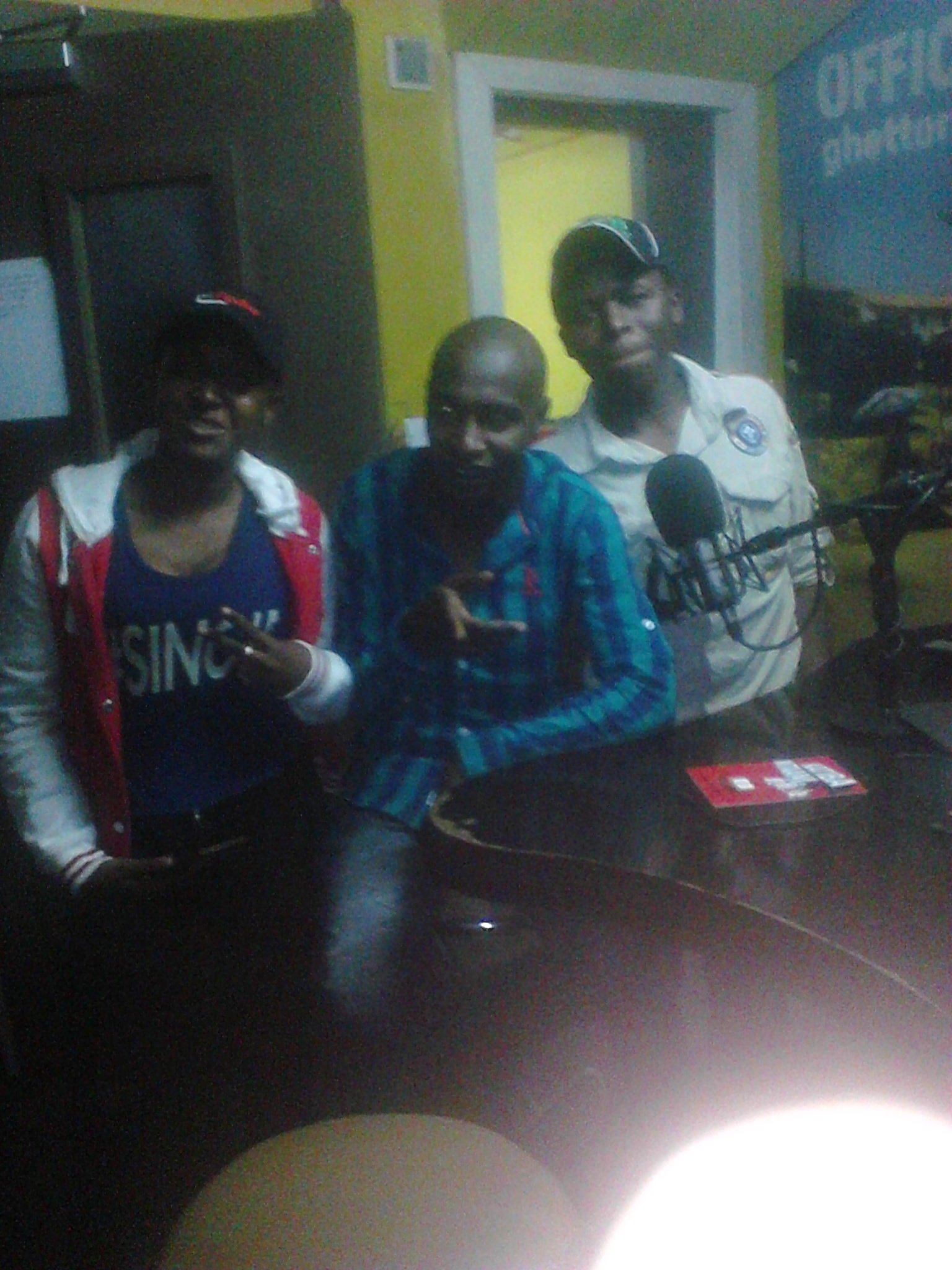 Emmanue00396617's profile picture. 