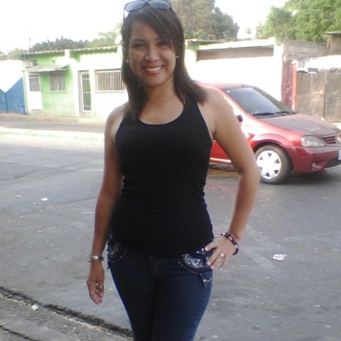 ARIELAALVARADO's profile picture. Los sabios son sabios sólo porque aman. Los tontos son tontos porque intentan entender el amor. Coelho