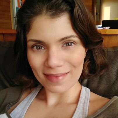 Julientass's profile picture. 🌏📚✒