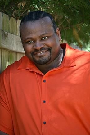 My name Is Jaquiez Douglas. I'm a 6'6in. 506 lbs. former football player. I'm a SAG eligible actor represented Graham Entertainment.