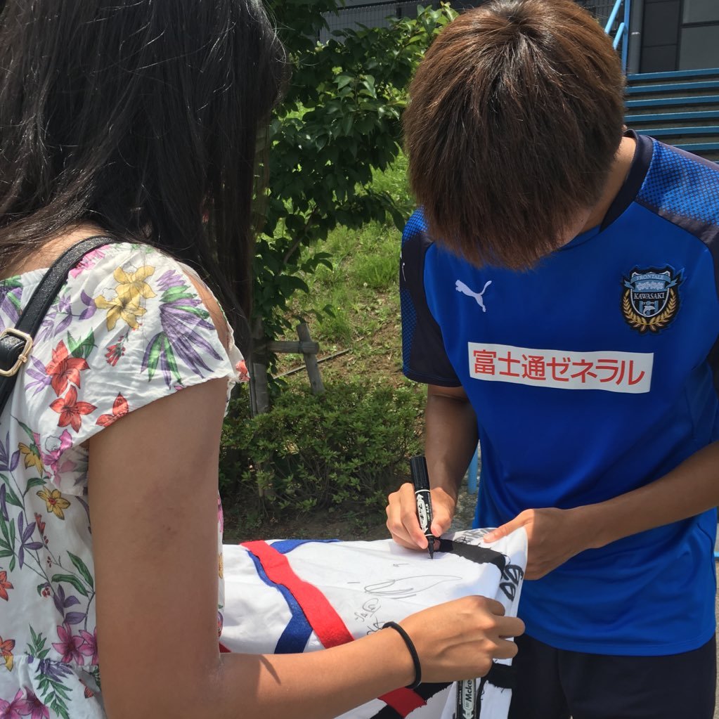 f203_m's profile picture. ⚽️JPN/frontale#7#23#32/U18