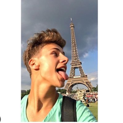 give me those sharp jawlines