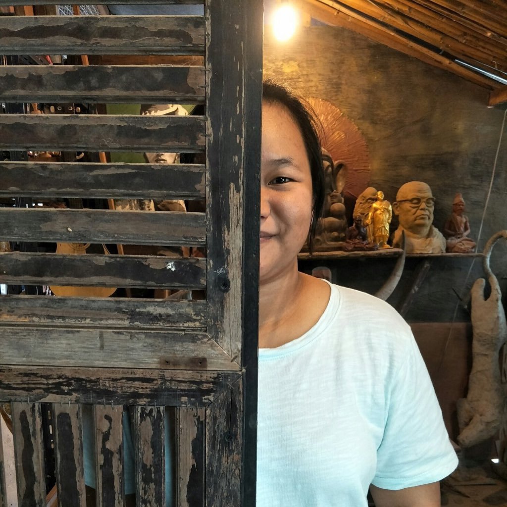 janemolecule's profile picture. 