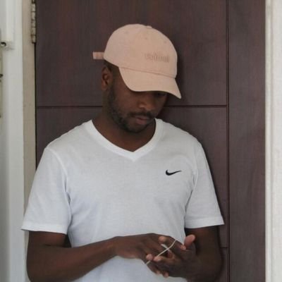 TInvigilator's profile picture. I'm not good with anyone.