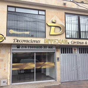 Fabricamos cortinas y enrollables para enmarcar tus ventanas con estilo!