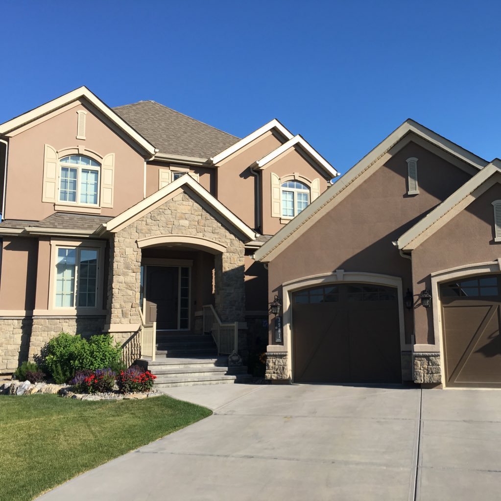 🏡For Sale by Owner 👱🏻♀️🏘3981 Kennedy Crescent 🌲 Edmonton, Alberta CANADA 🌳 Call or Text Kim 780-916-1647 Available SPRING 2019 🌿 Keswick Estates