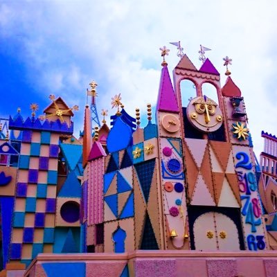 たつみ Ar Twitter 東京ディズニーシー15周年 以前書いた15周年のイラスト まだ船とかわからなくてぼやぼやになっているけど頑張って描いたと記憶しています 遅ればせながら ディズニーシー15周年おめでとうございます