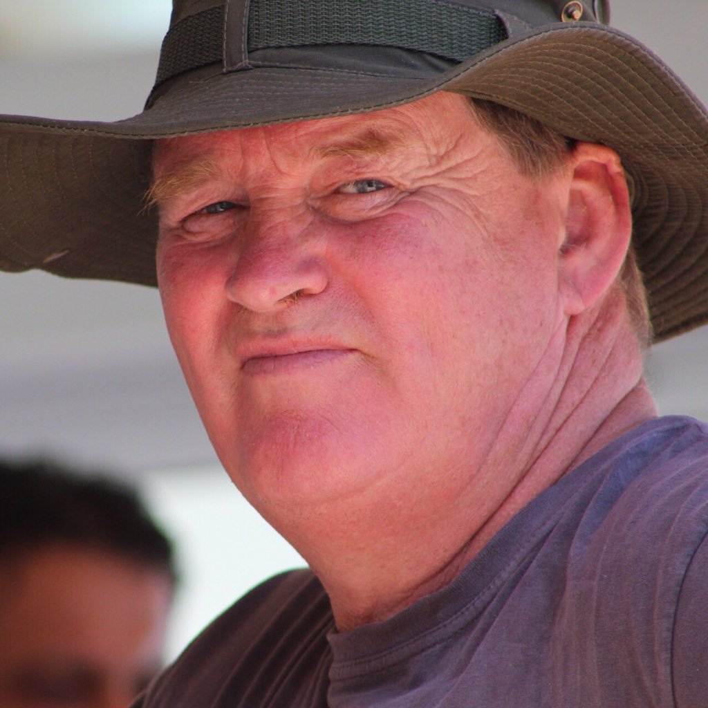 Beekeeperjools's profile picture. LDBKA Apiary manager, AHAT coordinator and beekeeper.