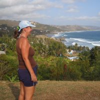 Suzanne (@o9c7e6a5n) 's Twitter Profile