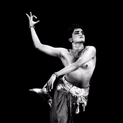 theeSKB's profile picture. Malaysian ,Music (rahman), Dance (Bharatanaytam) , Football (BPL for now)