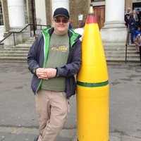 ian mays(@curlyboy1975) 's Twitter Profile Photo