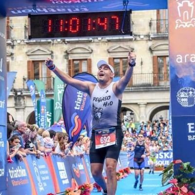 Apasionado del deporte y loco por el TRIATLÓN
Ldo. Ciencias de la Actividad Física y Deporte
Gestor Deportivo
En constante aprendizaje