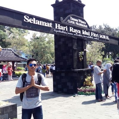 uchandoanx's profile picture. bismillahirrahmanirrohim