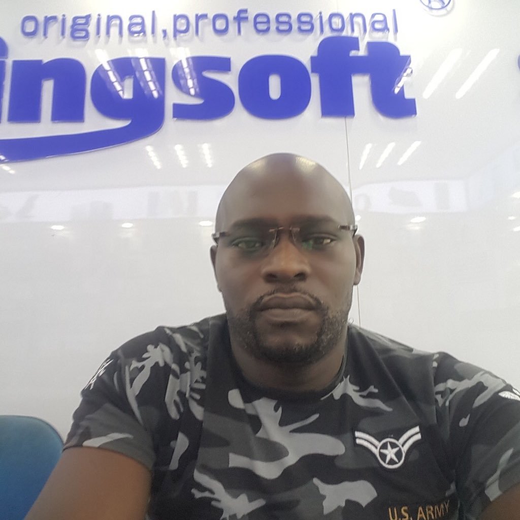 toutydebaye's profile picture. 