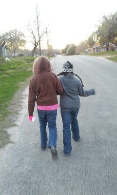 Lyssaaaa04's profile picture. family,music, and art!