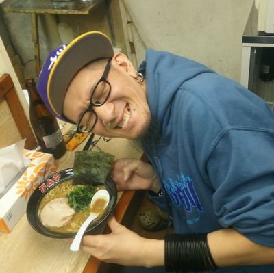 北海道名寄市出身
超多趣味。広く浅く。
日々相模大野のがんやでラーメンを作ってます。
メロディックパンクを中心に音楽が好きです。
プロ・アマ問わず野球が好きです。
阪神タイガース🐯♥✨ やーっ!!⊂(・∀・⊂*)
