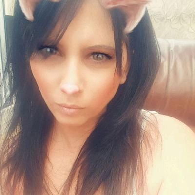 jacqueline2578's profile picture. Have 5 lovely children. Loves a bit of retail therapy, socialising and generally having fun :-)