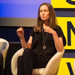 now: gen ai @meta. then: senior producer @cnni/@cnn. also: #digitalwomenleaders alum & mentor, american in london, forever @dukeu, she/her