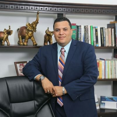 PabloMa261184's profile picture. Abogado (Propietario en oficina de abogados SOJULEG )