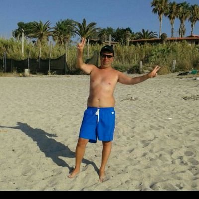 ybvy528's profile picture. 