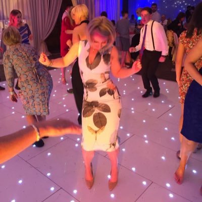 Forever the sarcastic optimist 😜😘. Irish mammy of two and part of a dynamic parenting duo ( yeah right ) . Lover of food and hater of fitness .