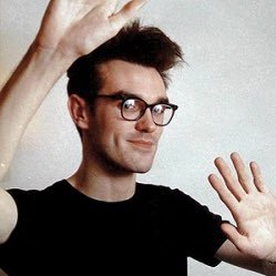 cumberbttch's profile picture. and that kids, is how i met your mother