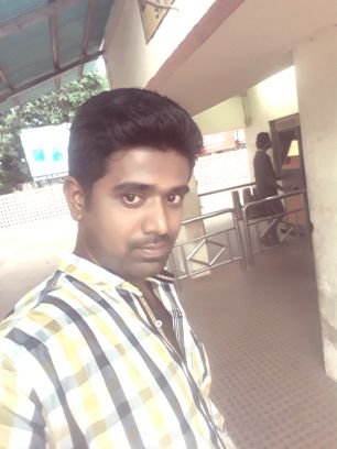 Vignesh12525410's profile picture. 
