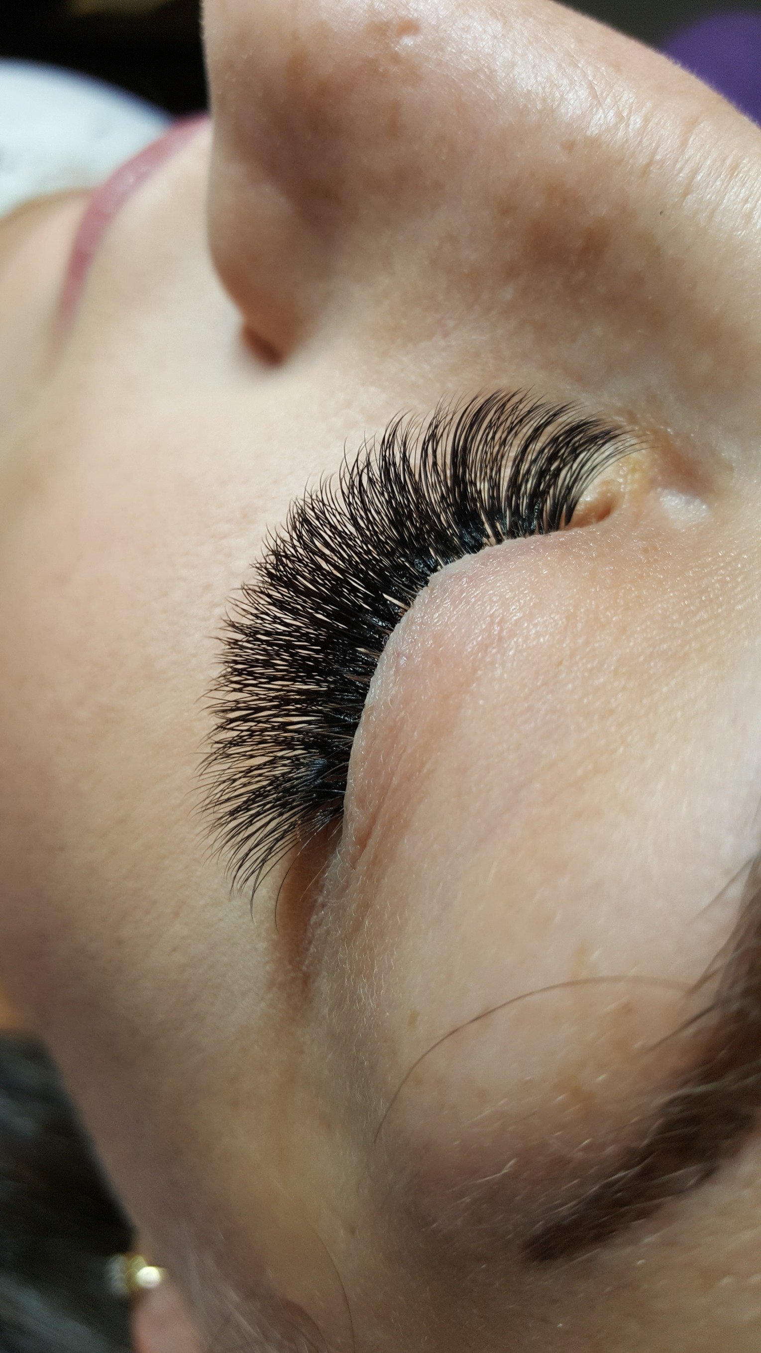 Lash Artist in the Fraser Heights   Classic & Volume To book: 778.837.8290 hello@lasheryco.com