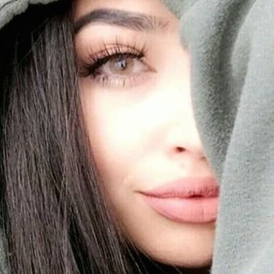 ‏‏‏‏‏‏‏‏‏‏‏‏للمآضِي حَنين دآئم ، وَلكن ليسَ لهُ رجُوع مهمآآ بَلغت روعَته ♡