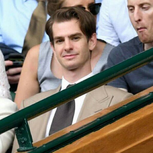 . @EmmaJeanStone @| #Stonefield #Love #Sexyboy My Name: Andrew Garfield- 20. Augst.1983 in U.S.? I´m an British - American-Actor (REAL)