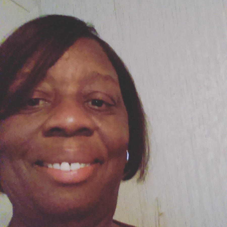 ChisolmE's profile picture. Teacher