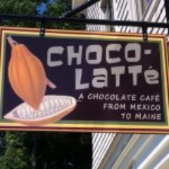 A fine chocolate & coffee cafe in downtown Bar Harbor featuring gourmet chocolates, organic coffee, and espresso, cappuccino & lattes.
And hot chocolate.