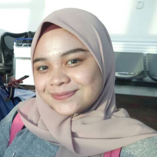 niesaamoschaaa's profile picture. Demons or angels, your choice.