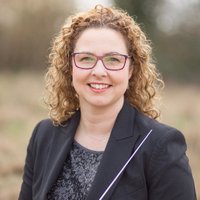 Lindsay Ryan (@linzryan) 's Twitter Profile