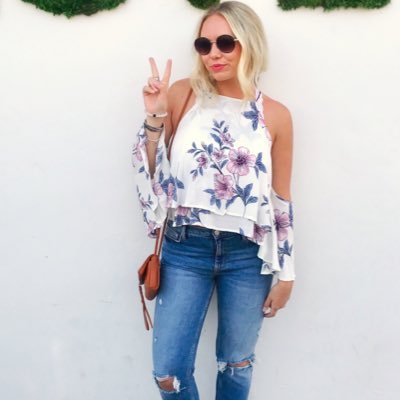 BrynneBeagle's profile picture. the ones who are crazy enough to think that they can change the world, are the ones who do.