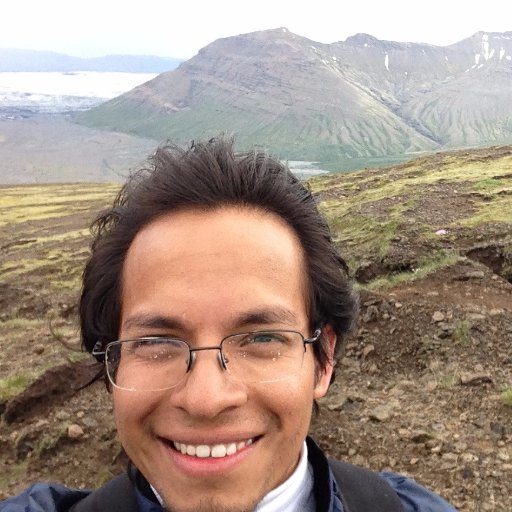 TrejoDAlex's profile picture. "\(iOS)  \(Game) Developer"