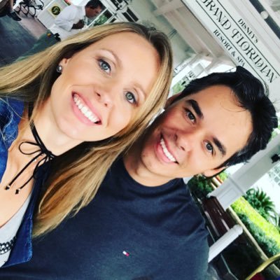 sonhoedestino's profile picture. Juntos há 16 anos e amantes de viagens. https://t.co/ZAmKLCjW7B sonhoedestino@gmail.com
