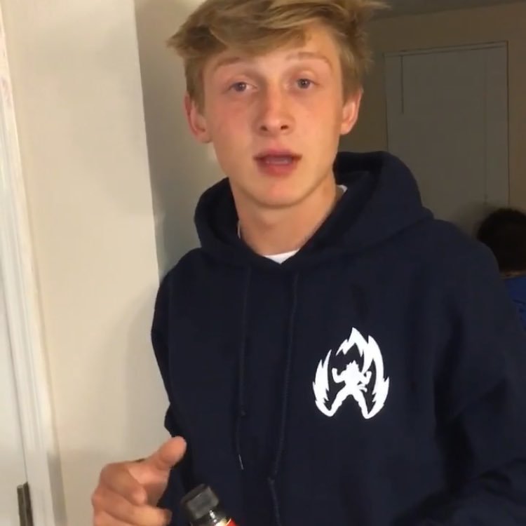 jpauly22's profile picture. https://t.co/CnPYWMFIJ4