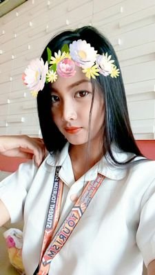 yhaniebelsagui1's profile picture. I admire my heart for loving myself too much😊😊 selfish😅